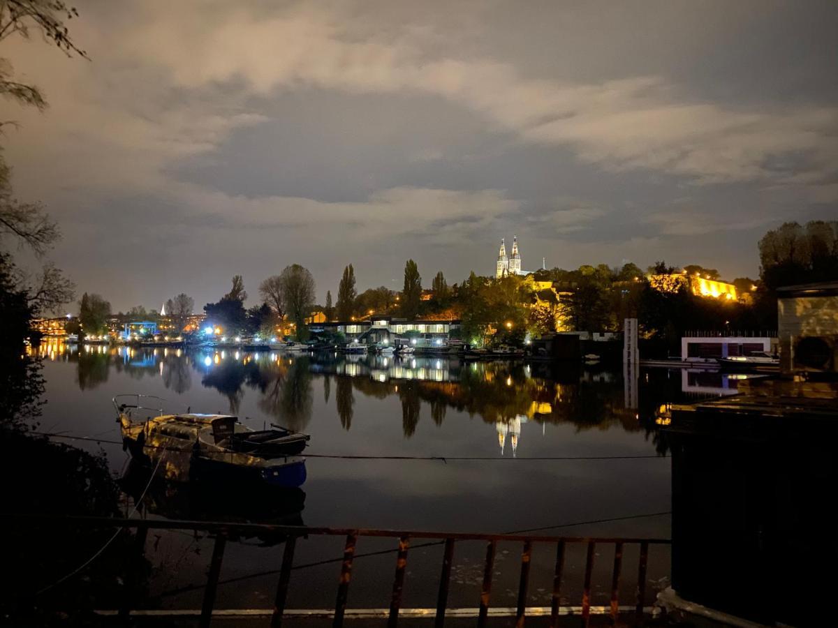 Houseboat Ginger Prague Hotel Exterior foto